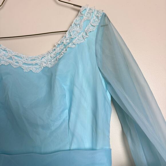 Nadine VINTAGE pastel blue White Lace Accent Formal long sleeve dress Size SMALL - Picture 8 of 16